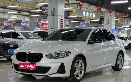 BMW 1 серия, 2022 год, 2 247 000 рублей, 1 фотография