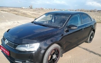 Volkswagen Jetta VI, 2013 год, 700 000 рублей, 1 фотография