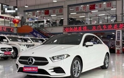 Mercedes-Benz A-Класс, 2022 год, 2 100 000 рублей, 1 фотография