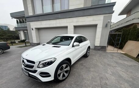 Mercedes-Benz GLE Coupe, 2018 год, 5 300 000 рублей, 1 фотография