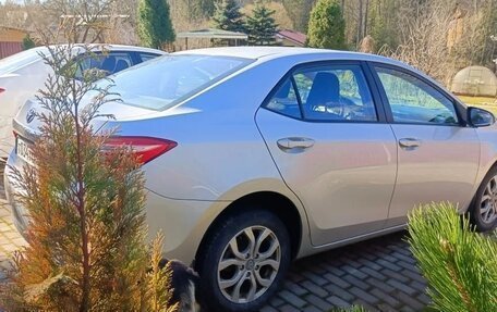 Toyota Corolla, 2015 год, 1 200 000 рублей, 5 фотография