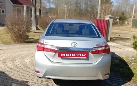 Toyota Corolla, 2015 год, 1 200 000 рублей, 3 фотография