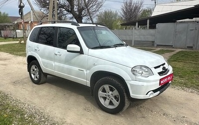 Chevrolet Niva I рестайлинг, 2016 год, 555 000 рублей, 1 фотография