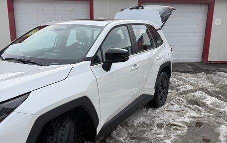 Toyota RAV4, 2026 год, 4 100 000 рублей, 2 фотография