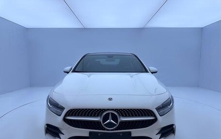 Mercedes-Benz A-Класс, 2021 год, 2 090 000 рублей, 2 фотография