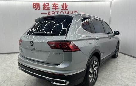 Volkswagen Tiguan II, 2022 год, 2 578 000 рублей, 4 фотография