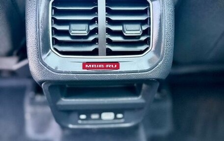 Volkswagen Tiguan II, 2022 год, 2 568 000 рублей, 14 фотография