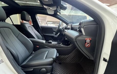 Mercedes-Benz A-Класс, 2022 год, 2 061 000 рублей, 12 фотография