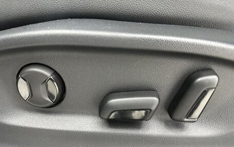 Volkswagen Tiguan II, 2022 год, 2 524 000 рублей, 12 фотография