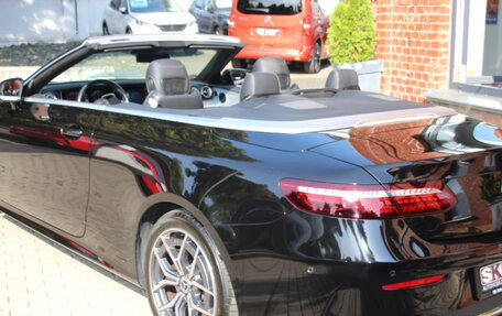 Mercedes-Benz E-Класс, 2023 год, 6 854 000 рублей, 3 фотография