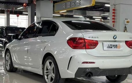 BMW 1 серия, 2022 год, 2 247 000 рублей, 4 фотография