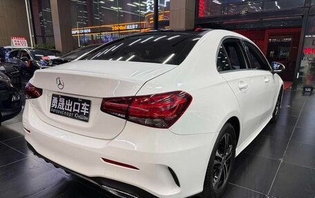 Mercedes-Benz A-Класс, 2022 год, 2 090 000 рублей, 4 фотография