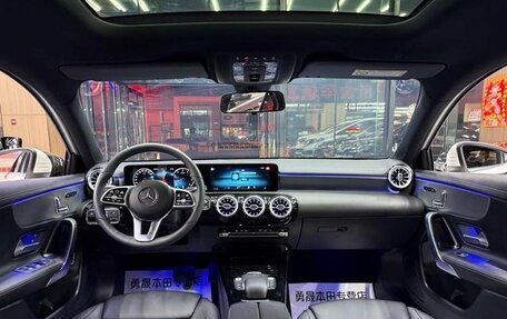 Mercedes-Benz A-Класс, 2022 год, 2 090 000 рублей, 8 фотография