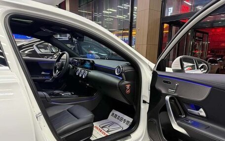 Mercedes-Benz A-Класс, 2022 год, 2 090 000 рублей, 9 фотография