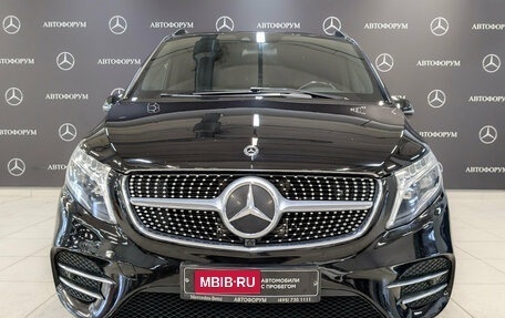 Mercedes-Benz V-Класс, 2021 год, 5 500 000 рублей, 2 фотография