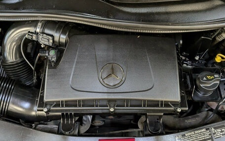 Mercedes-Benz V-Класс, 2021 год, 5 500 000 рублей, 9 фотография