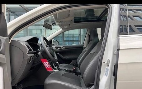 Volkswagen T-Cross I, 2022 год, 1 750 000 рублей, 7 фотография