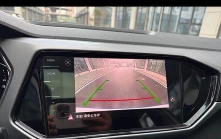 Volkswagen T-Cross I, 2022 год, 1 750 000 рублей, 18 фотография