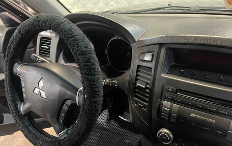 Mitsubishi Pajero IV, 2007 год, 1 650 000 рублей, 8 фотография