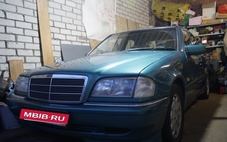 Mercedes-Benz C-Класс, 1998 год, 1 300 000 рублей, 2 фотография