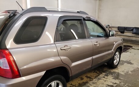 KIA Sportage II, 2009 год, 695 000 рублей, 3 фотография