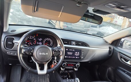 KIA Rio IV, 2021 год, 1 168 000 рублей, 10 фотография