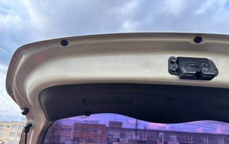 Hyundai Solaris II рестайлинг, 2012 год, 740 000 рублей, 18 фотография