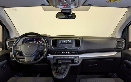 Peugeot Traveller I, 2021 год, 3 250 000 рублей, 14 фотография