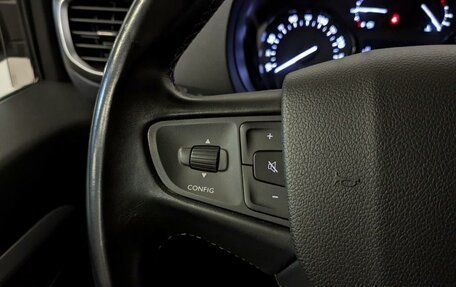 Peugeot Traveller I, 2021 год, 3 250 000 рублей, 27 фотография