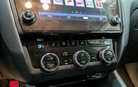 Skoda Octavia, 2019 год, 2 200 000 рублей, 17 фотография