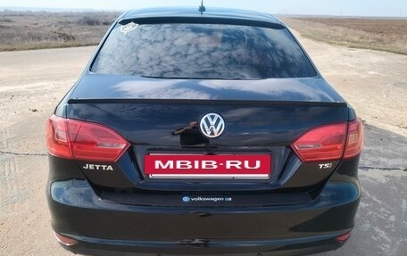 Volkswagen Jetta VI, 2013 год, 700 000 рублей, 5 фотография