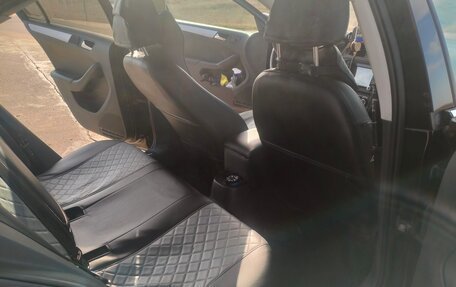 Volkswagen Jetta VI, 2013 год, 700 000 рублей, 9 фотография