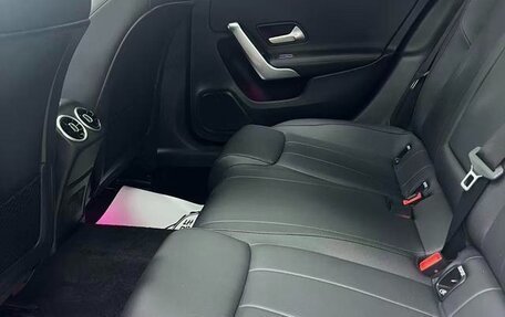 Mercedes-Benz A-Класс, 2022 год, 2 053 000 рублей, 10 фотография