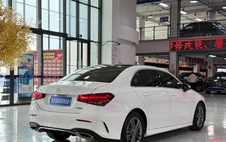 Mercedes-Benz A-Класс, 2022 год, 2 100 000 рублей, 4 фотография