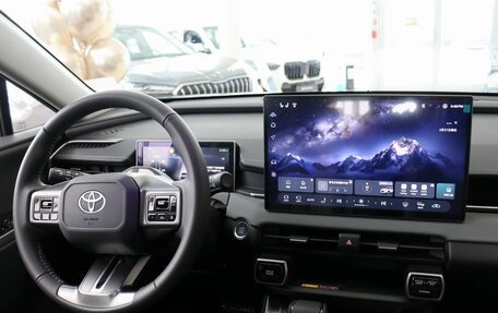 Toyota RAV4, 2026 год, 5 300 000 рублей, 14 фотография