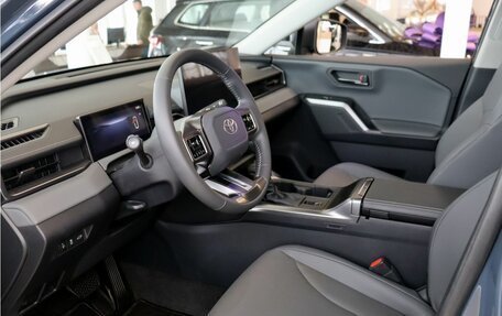 Toyota RAV4, 2026 год, 5 300 000 рублей, 12 фотография