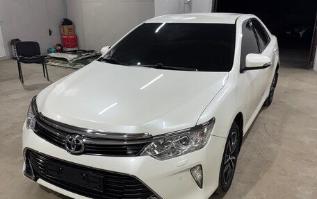 Toyota Camry, 2016 год, 1 890 000 рублей, 1 фотография