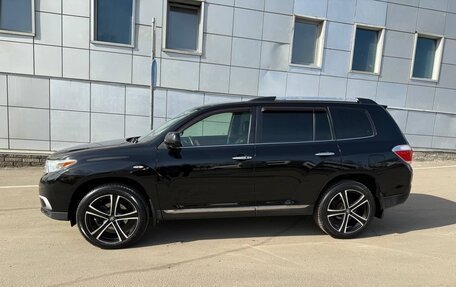 Toyota Highlander III, 2012 год, 1 850 000 рублей, 5 фотография