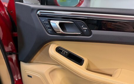 Porsche Macan I рестайлинг, 2017 год, 4 550 000 рублей, 36 фотография