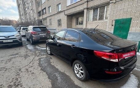 KIA Rio III рестайлинг, 2015 год, 1 000 000 рублей, 4 фотография