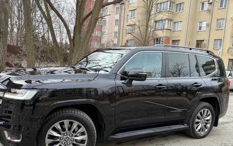 Toyota Land Cruiser, 2024 год, 13 500 000 рублей, 9 фотография