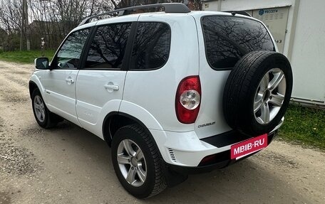 Chevrolet Niva I рестайлинг, 2016 год, 555 000 рублей, 20 фотография