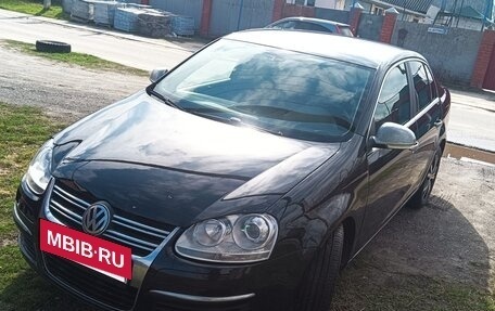 Volkswagen Jetta VI, 2008 год, 730 000 рублей, 2 фотография