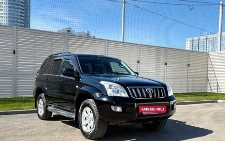 Toyota Land Cruiser Prado 120 рестайлинг, 2008 год, 2 600 000 рублей, 2 фотография