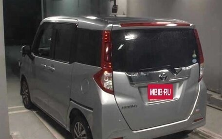 Toyota Roomy I, 2017 год, 815 505 рублей, 8 фотография