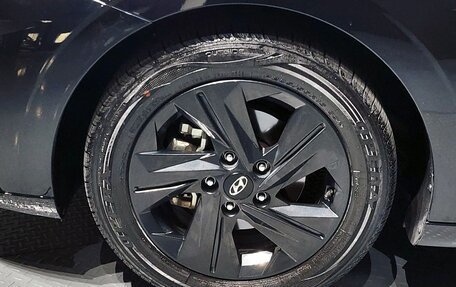 Hyundai Avante, 2022 год, 1 690 000 рублей, 18 фотография