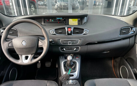 Renault Scenic III, 2011 год, 657 000 рублей, 8 фотография