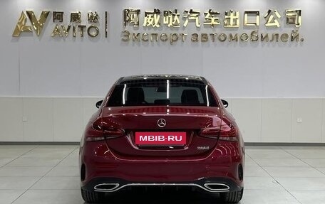 Mercedes-Benz A-Класс, 2021 год, 2 100 000 рублей, 5 фотография