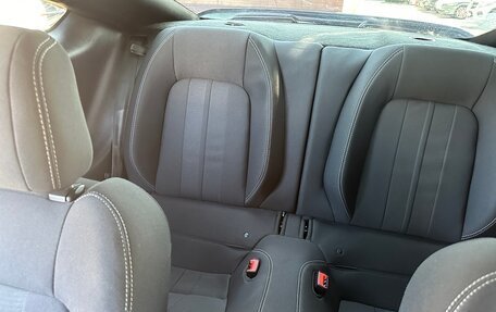 Ford Mustang VI рестайлинг, 2020 год, 3 100 000 рублей, 16 фотография