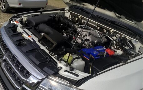 Mitsubishi Pajero IV, 2015 год, 3 150 000 рублей, 10 фотография